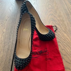 Christian Louboutin Alti size 8